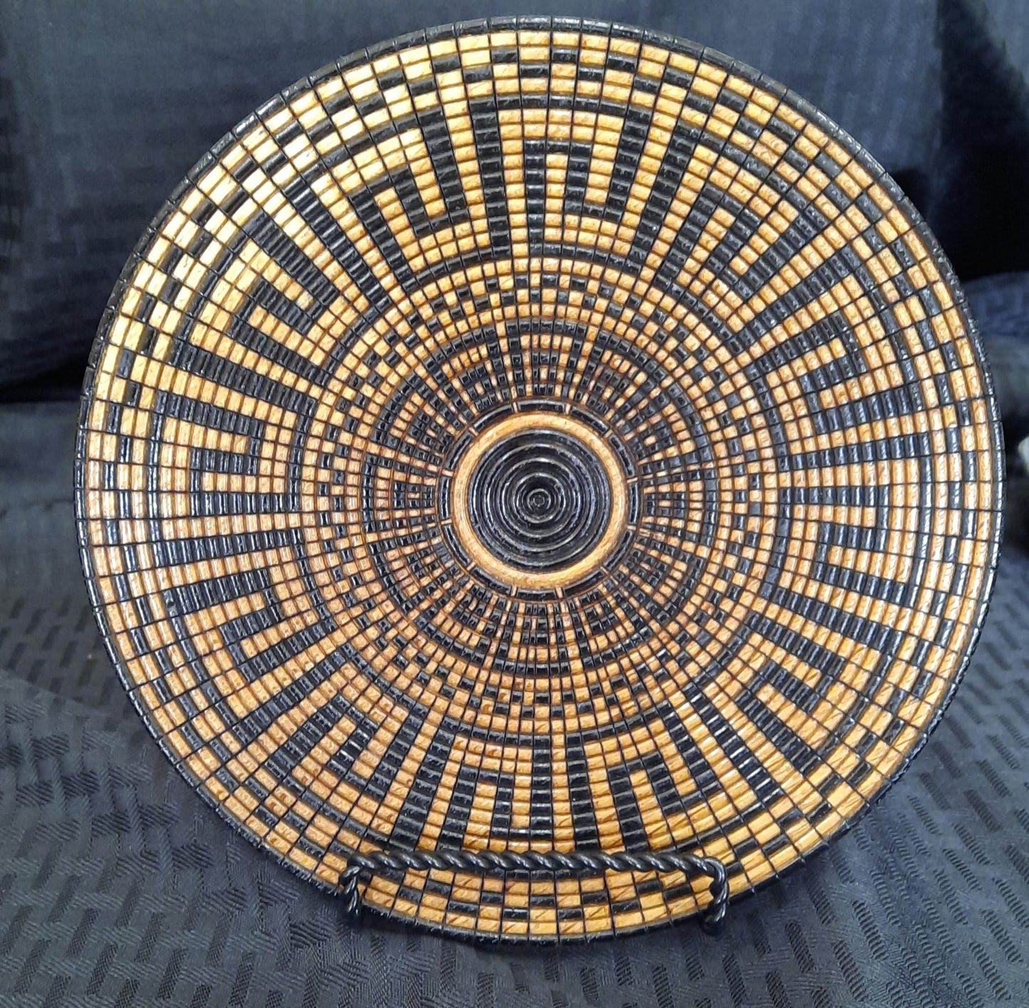Basket Illusion - Randy Warnke
