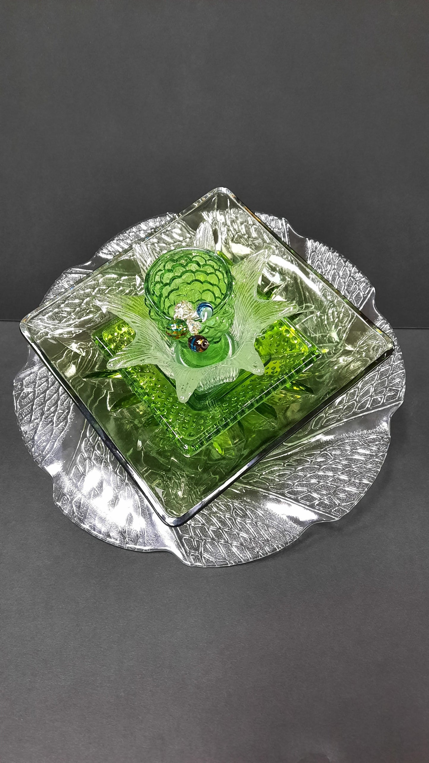 Glowing Green Beauty - Beth Manthei